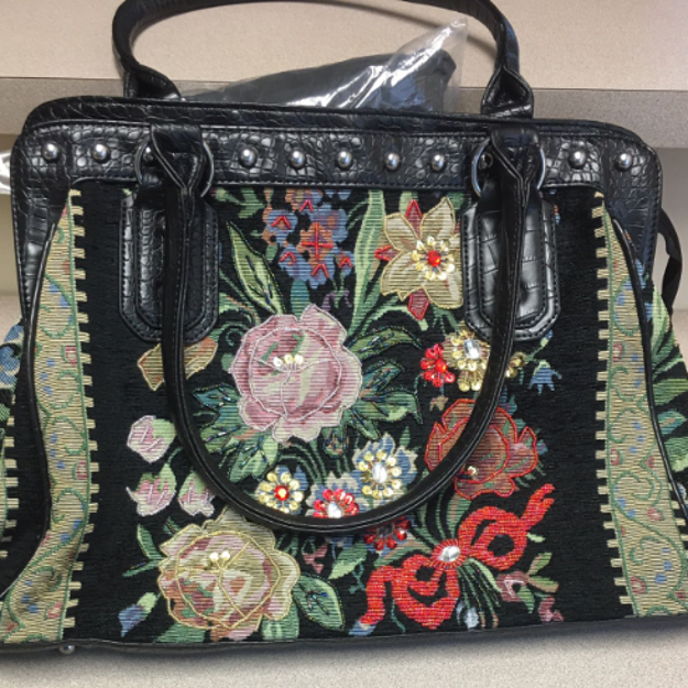Z-Mkt | Mellow World Flower Shop Hand Beaded Bag